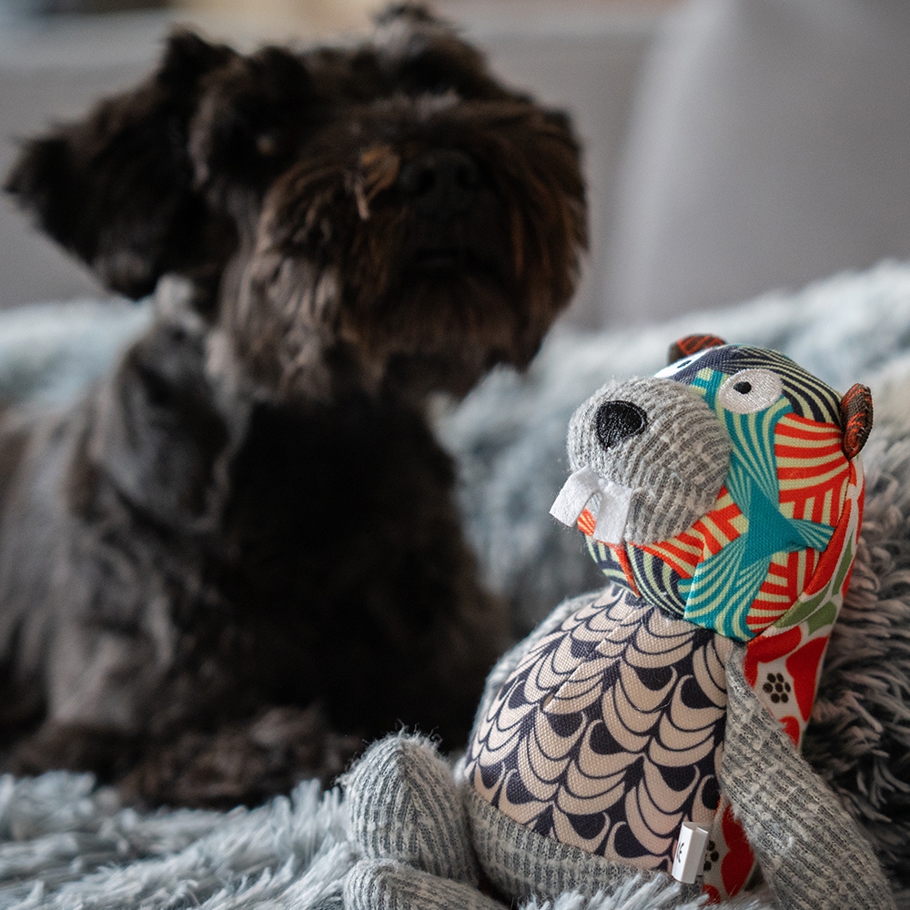 Pluszowa zabawka dla psa Nobby Display plush animals Patchwork 23-25cm - pluszowe zwierzęta z piszczałką - Nobby zdjęcie 2