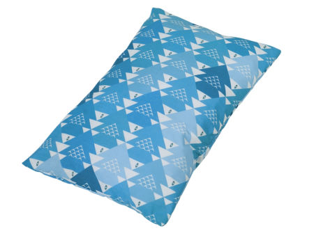 Zabawka dla kota duża bawełniana poduszeczka z trzeszczącymi elementami i walerianą 30 x 20 cm Nobby