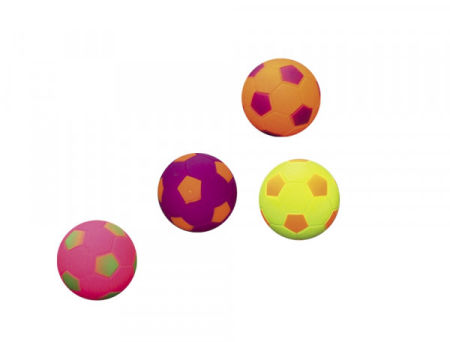 Zabawka dla psa Nobby Foam Rubber Soccer Ball Ø 5,7cm - pływająca piłka z pianki gumowej